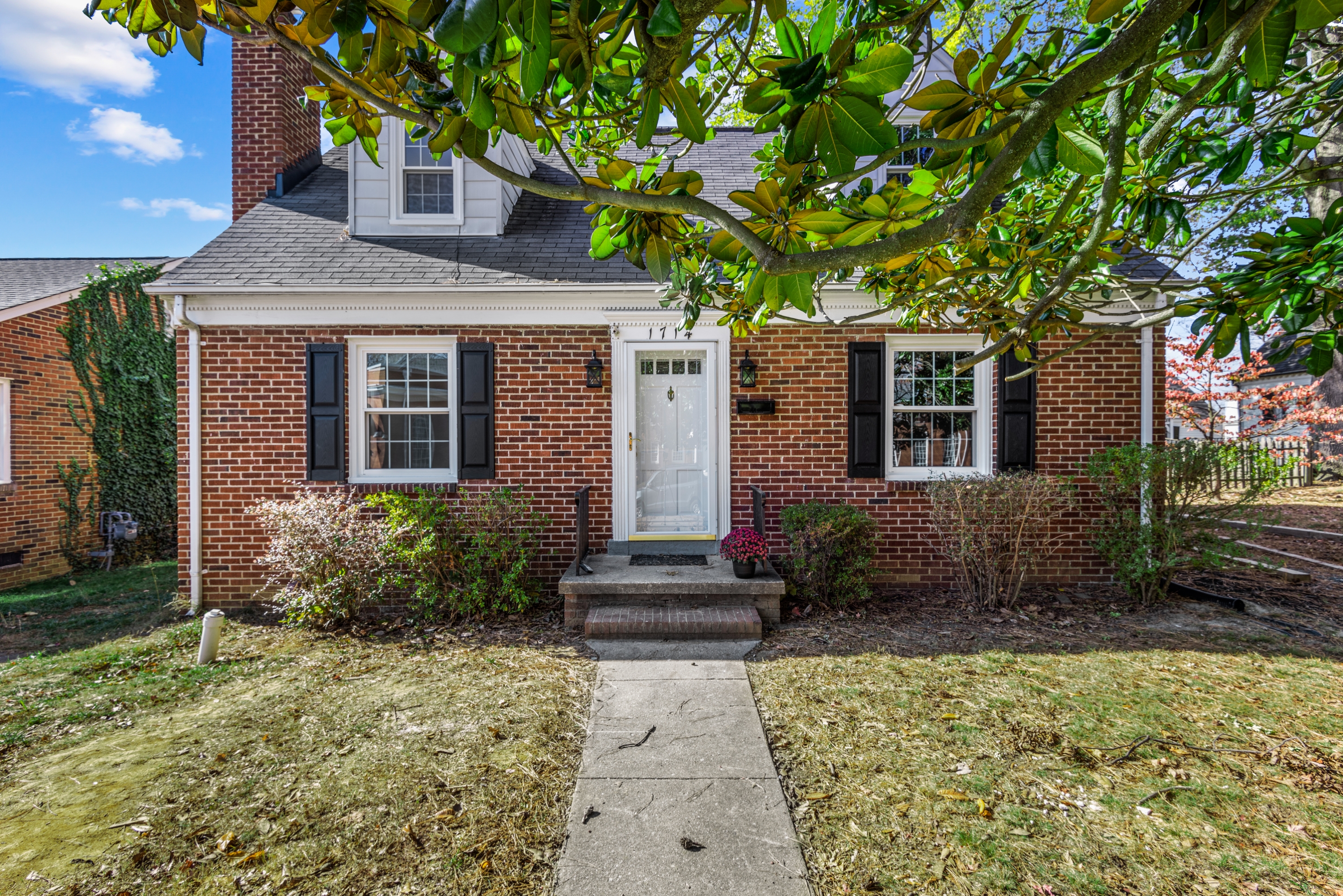 Property thumbnail image