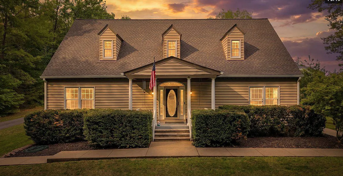 7403 Barrister Court
